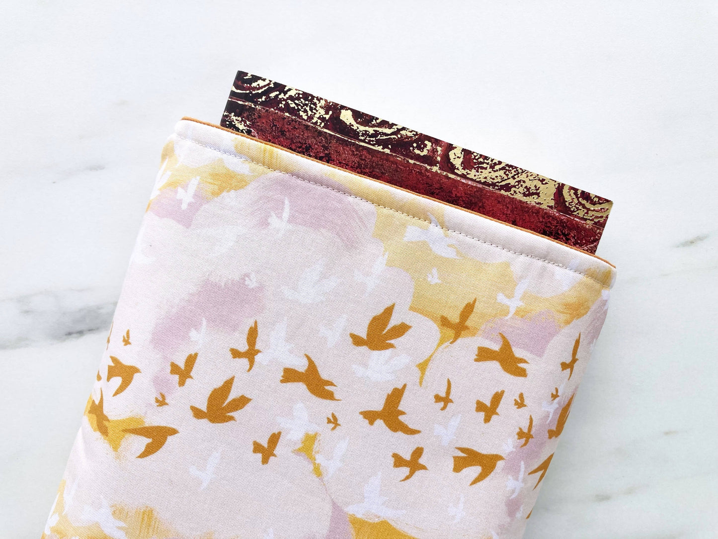Birds in flight - padded book sleeve, book pouch