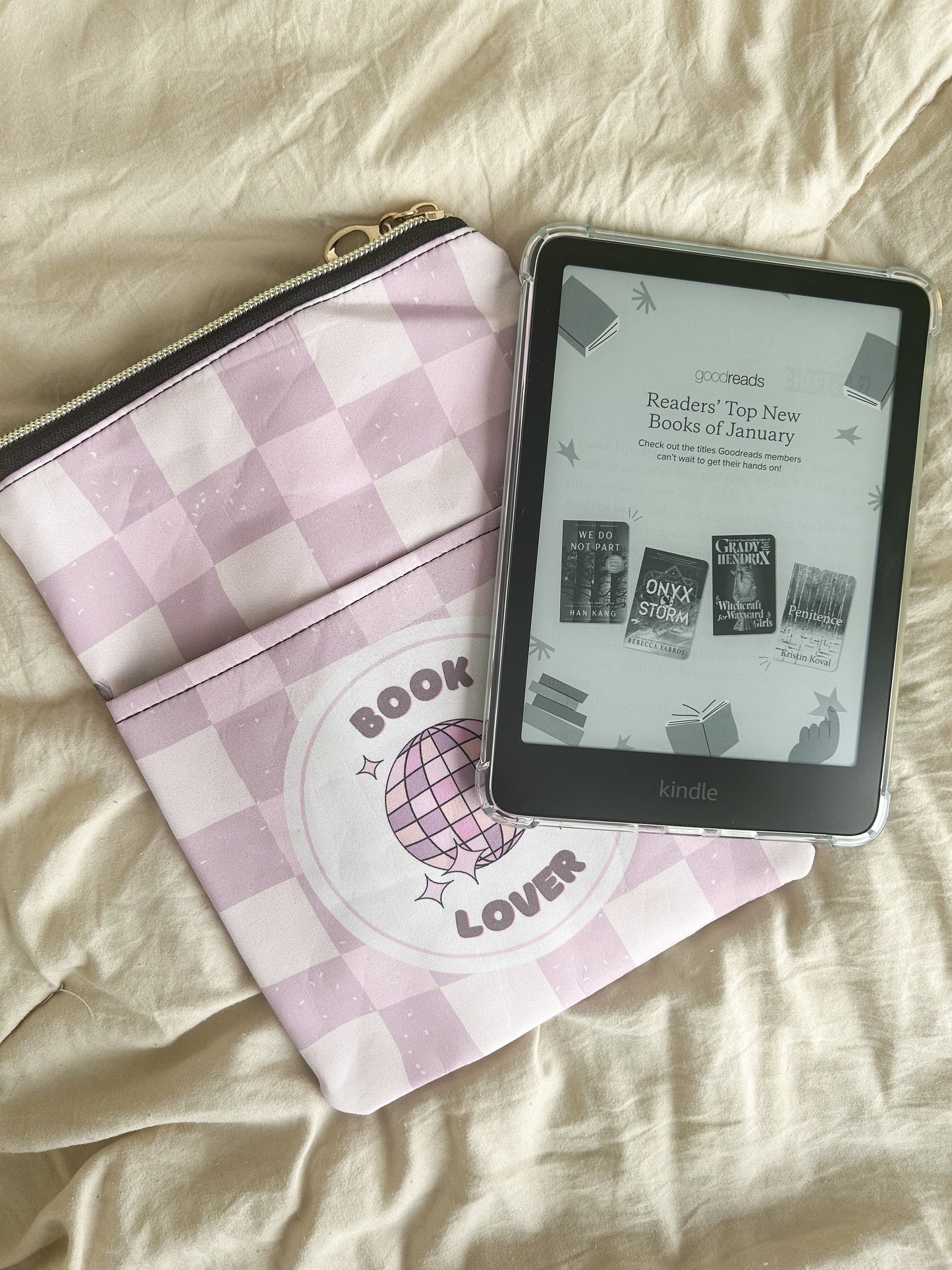 Checkered Book Lovers Kindle Sleeve