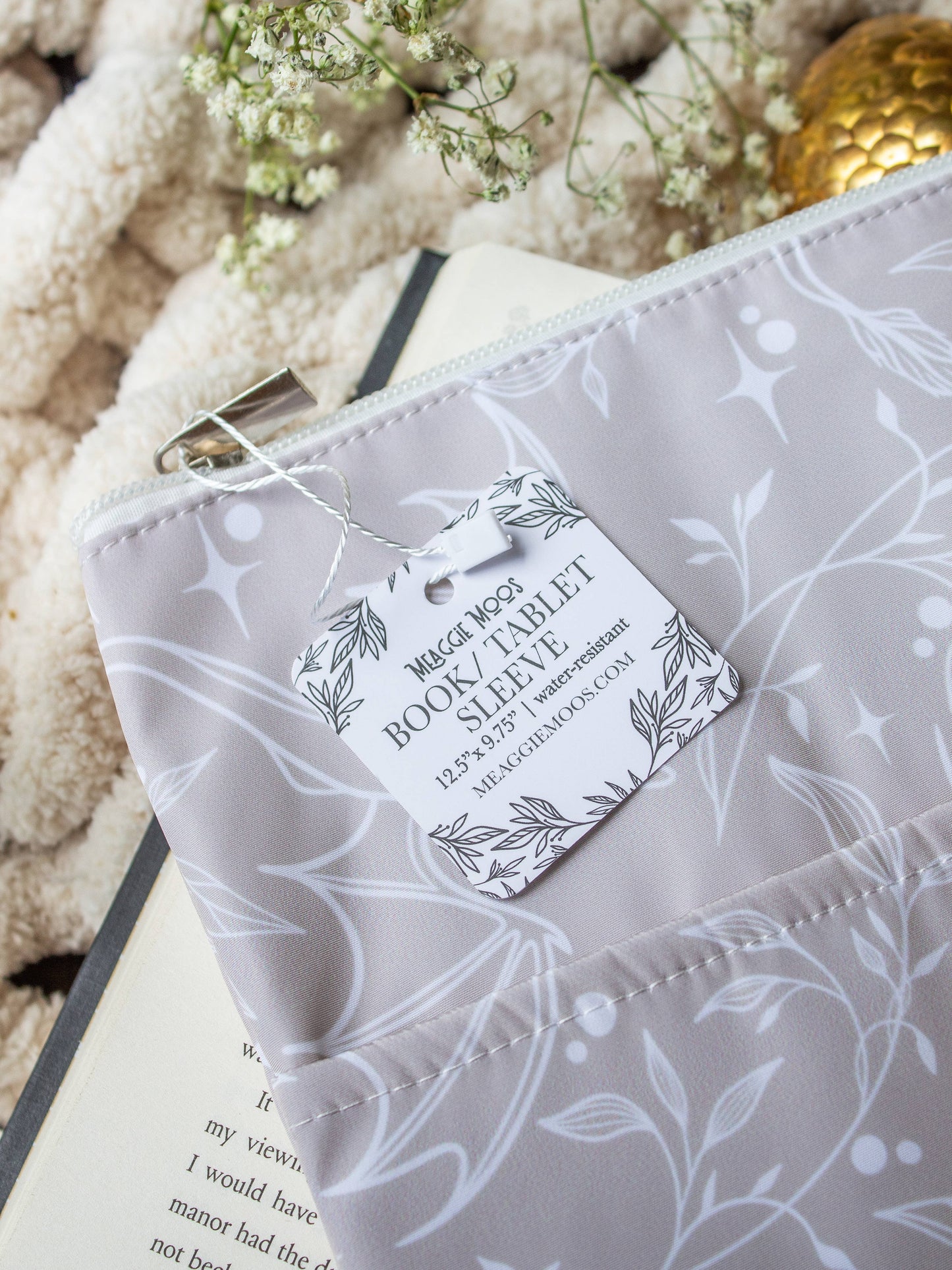 Book / Tablet Sleeve | Tan Dragons