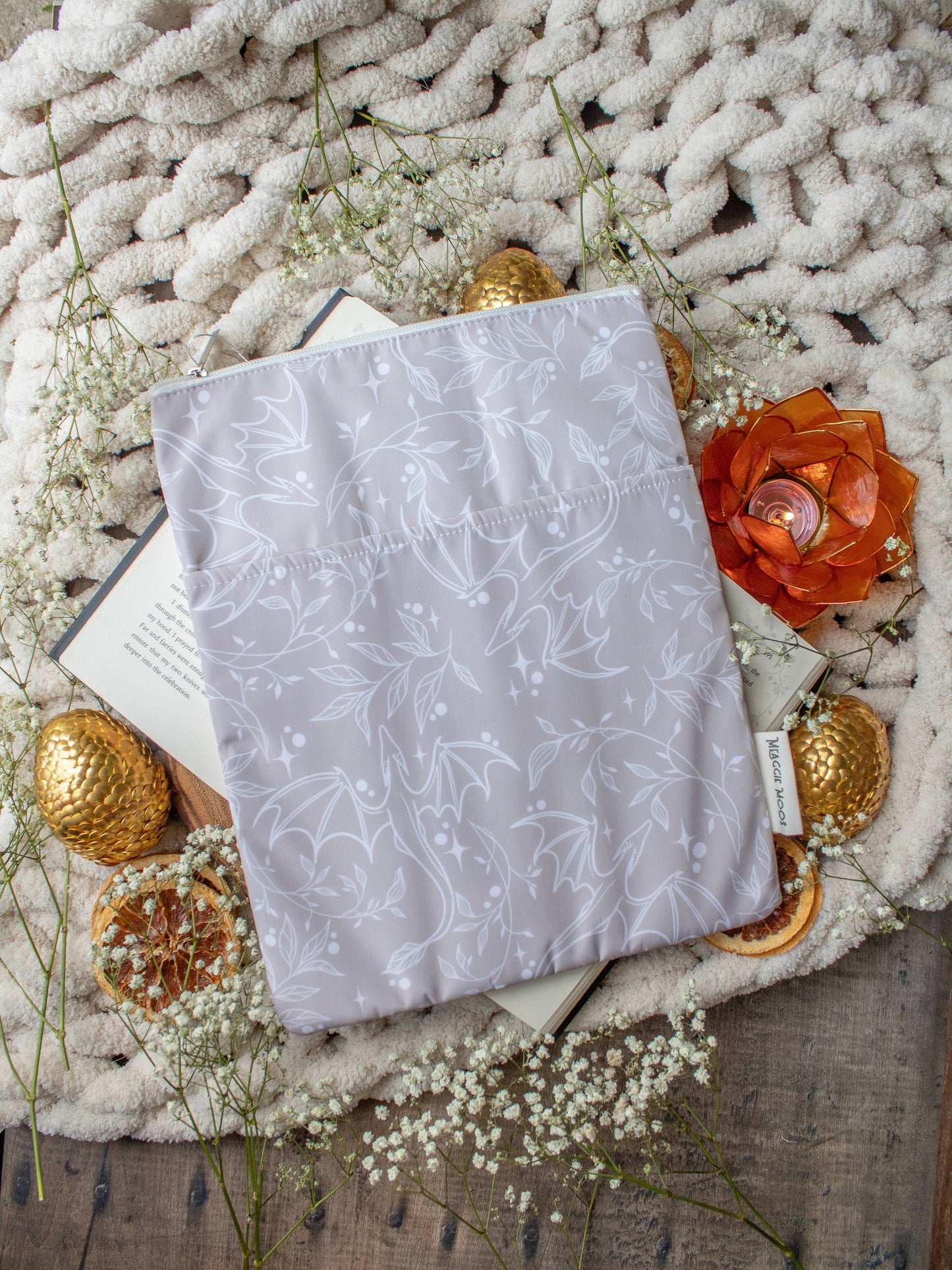 Book / Tablet Sleeve | Tan Dragons
