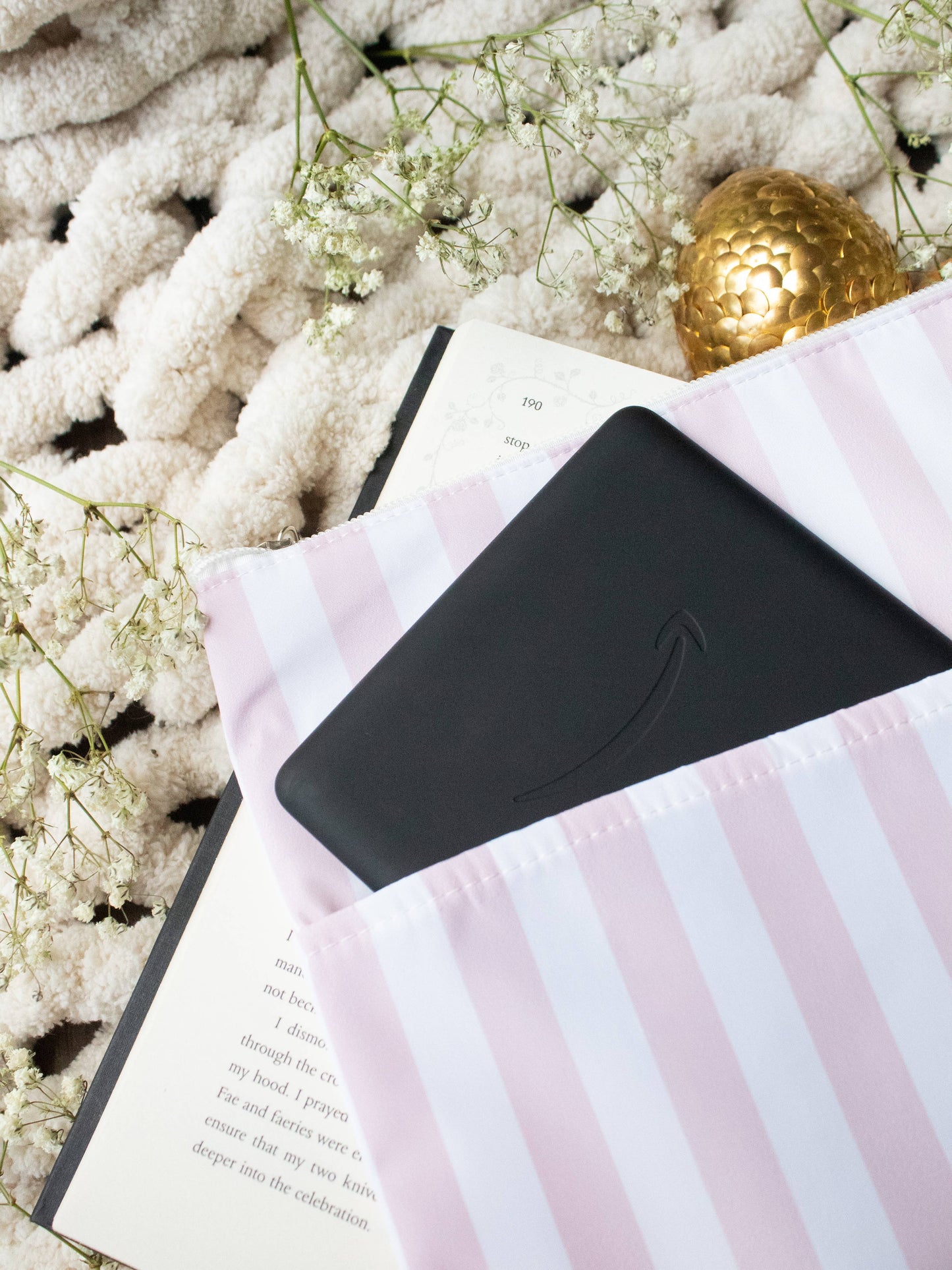 Book / Tablet Sleeve | Pink Stripes