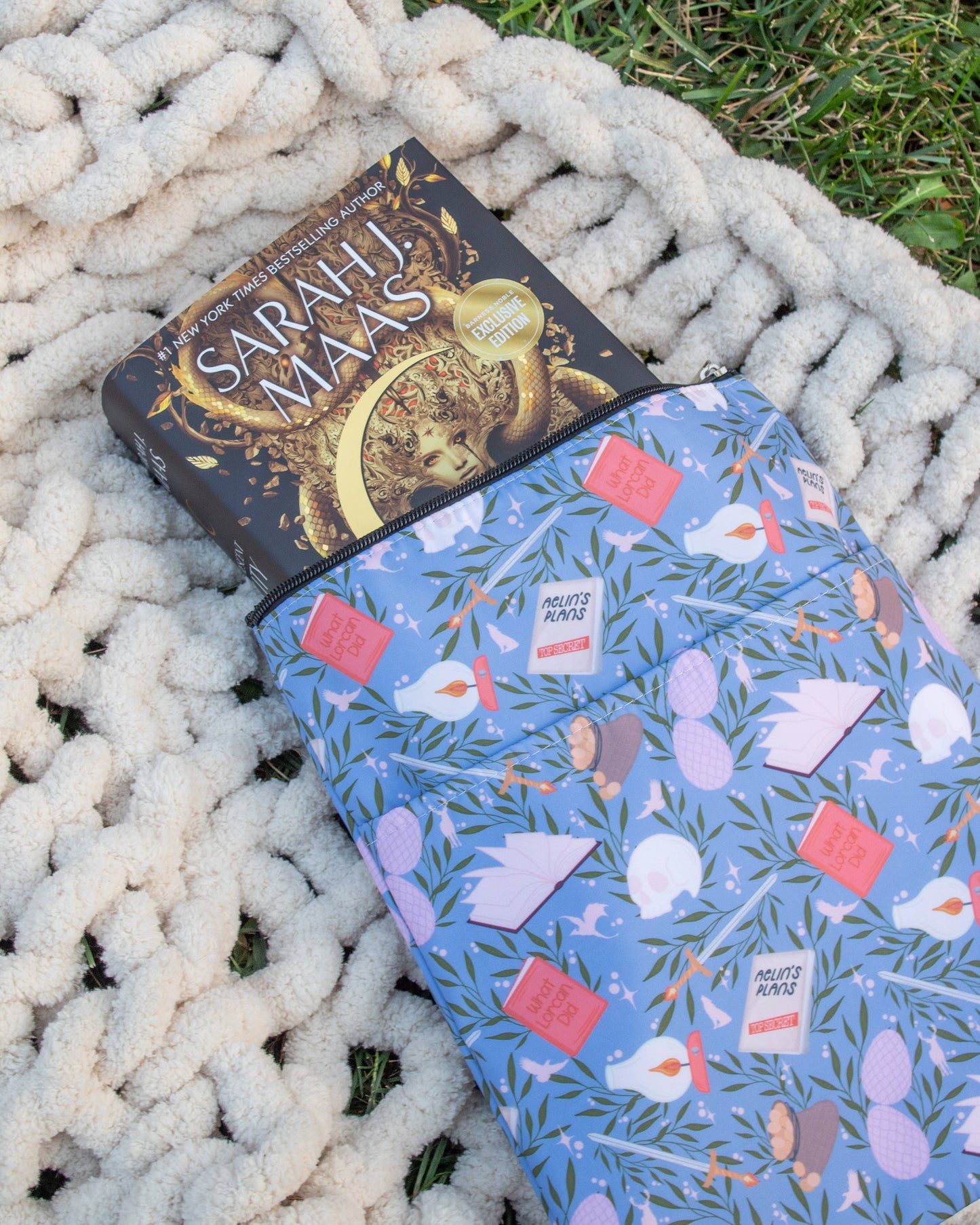 Throne of Glass Book/Tablet Sleeve