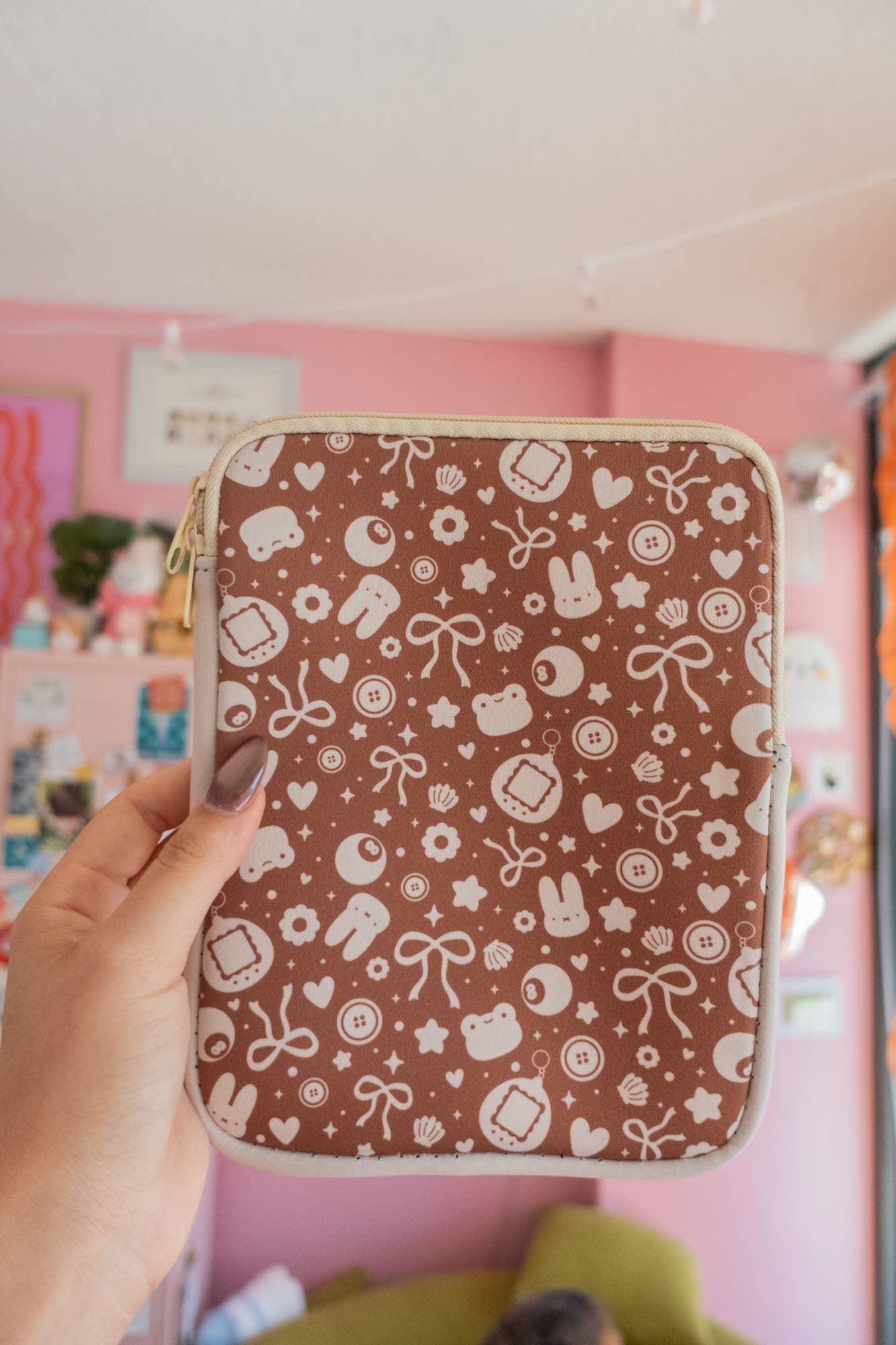 Trinkets Kindle & E-reader Zipper Sleeve