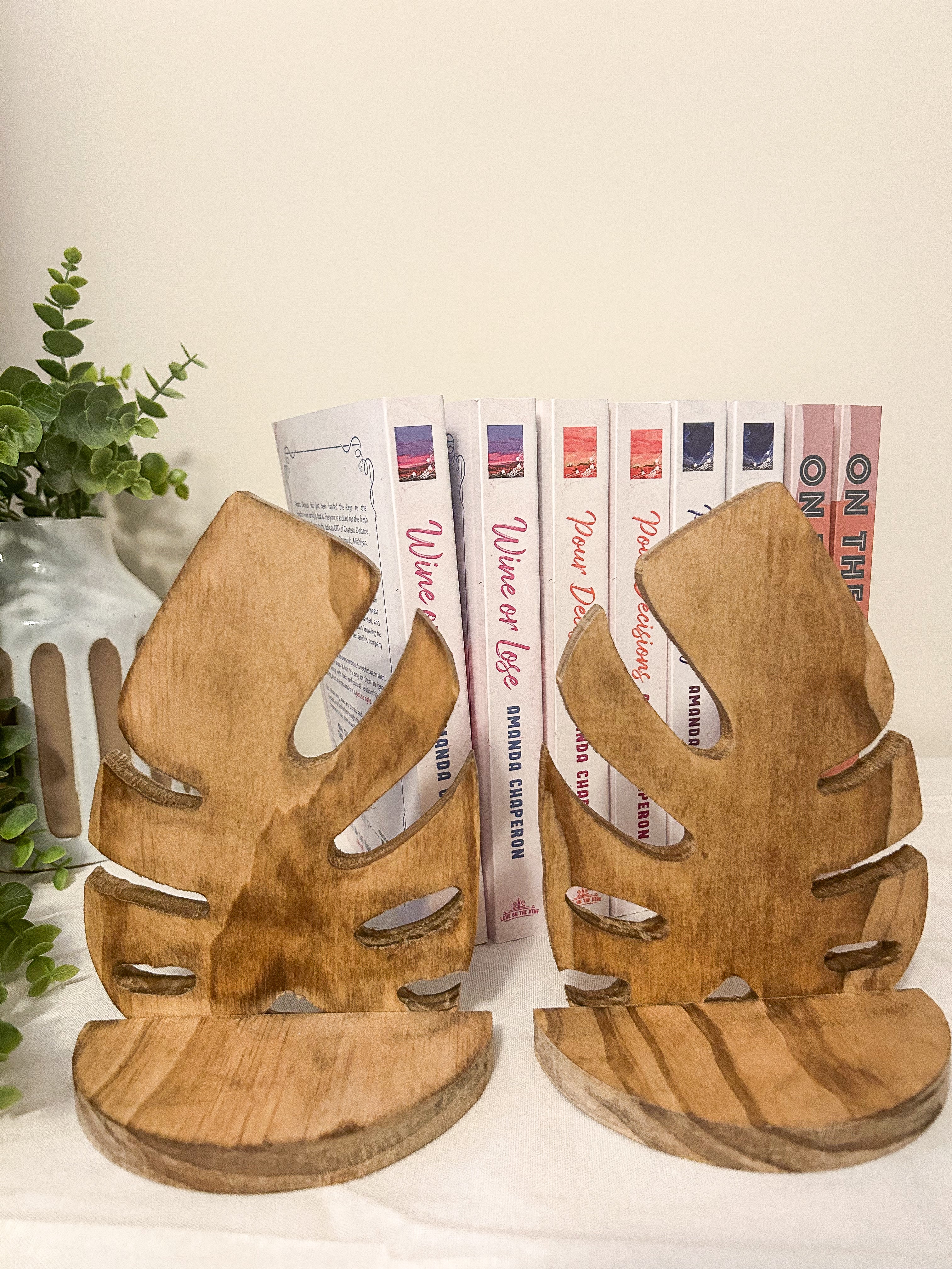 monstera books Monstera Bookends- Light – The Cozy Book Box