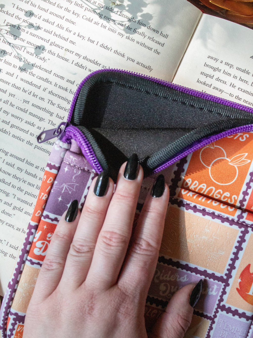 Fourth Wing Stamps Neoprene E-Reader/ Tablet Sleeve