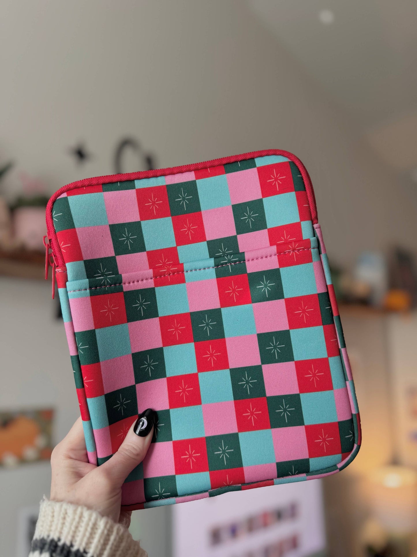Holiday Checkered Book & Kindle Sleeve Pouch