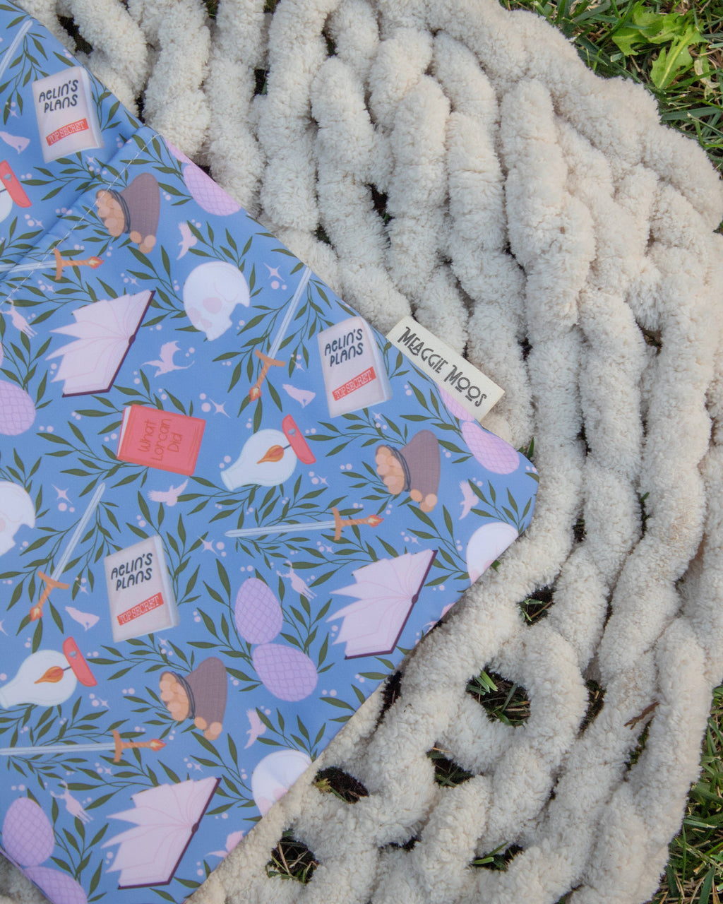 Throne of Glass Book/Tablet Sleeve