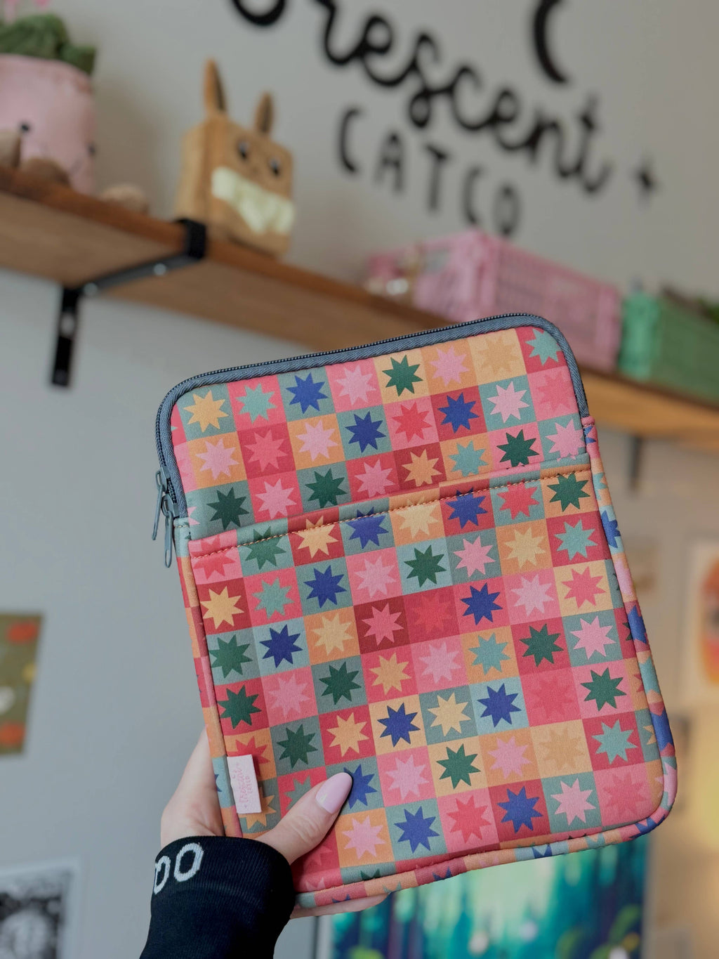 Patchwork Starburst Book & Kindle Pouch, Medium E-Reader Zip up Book Sleeve