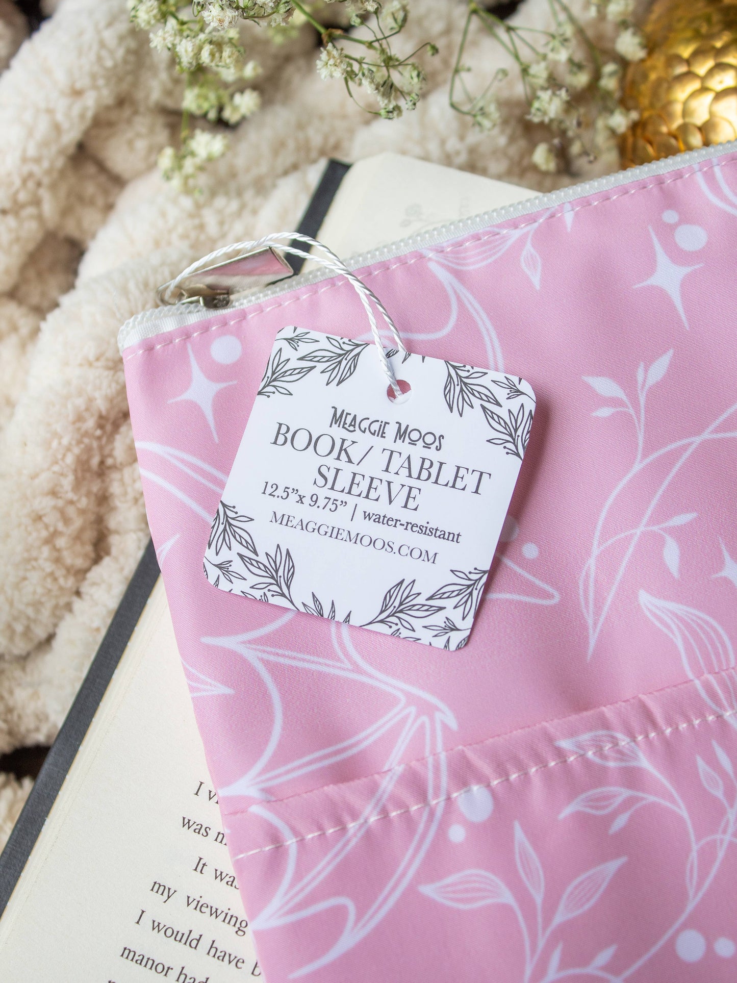 Book / Tablet Sleeve | Pink Dragons