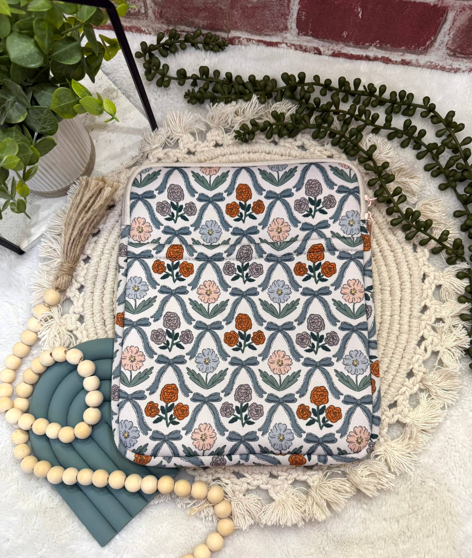 8x10 Floral Book Sleeve | Book Sleeve | Kindle Storage