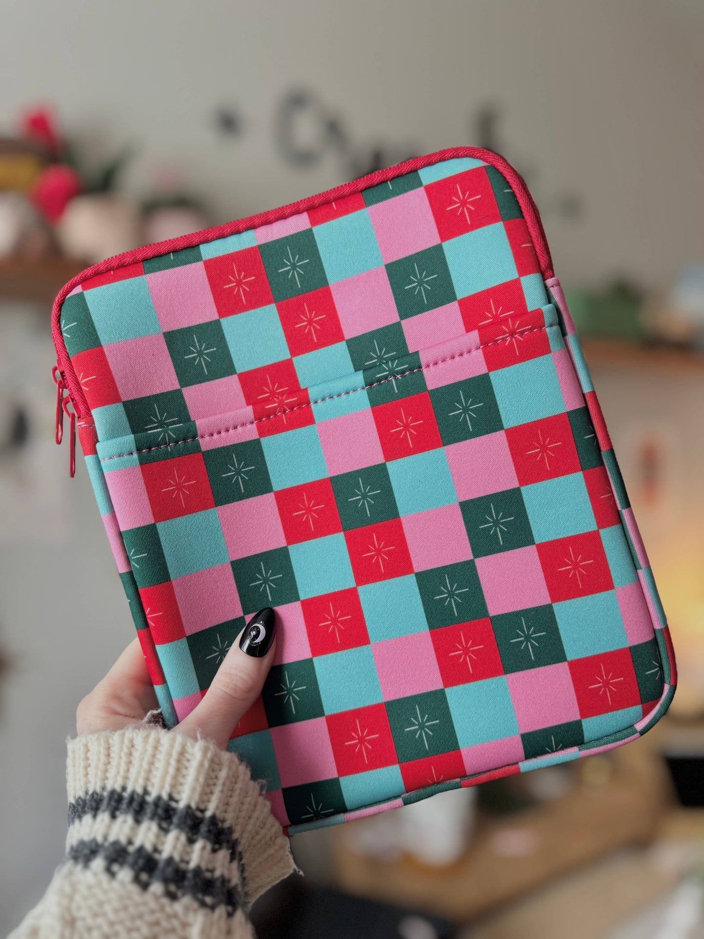 Holiday Checkered Book & Kindle Sleeve Pouch