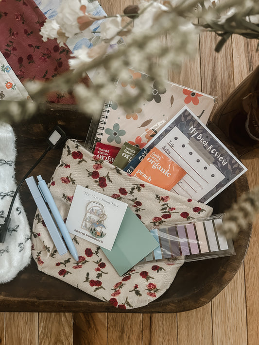 The Bookworm Pouch