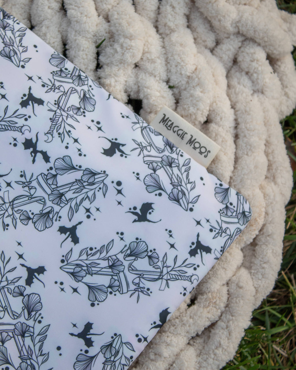 Ivory Swords Book/Tablet Sleeve