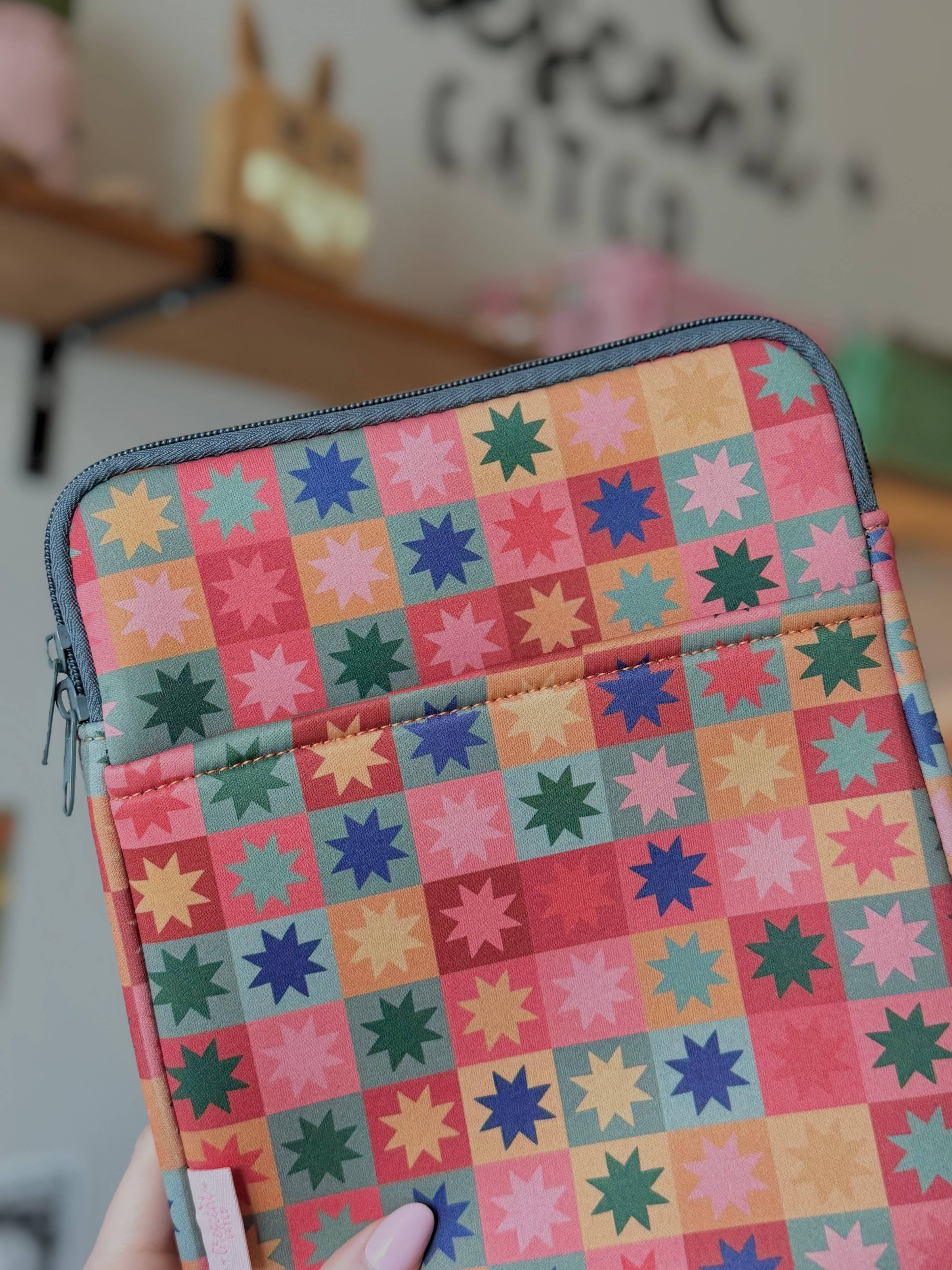 Patchwork Starburst Book & Kindle Pouch, Medium E-Reader Zip up Book Sleeve
