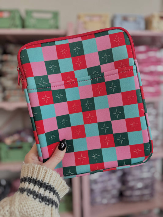 Holiday Checkered Book & Kindle Sleeve Pouch