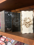 Dark Romance Bookend