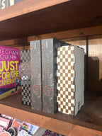 Dark Romance Bookend
