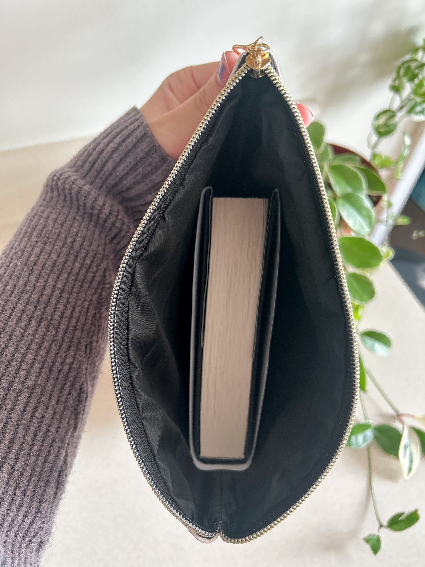 Plant Lover’s Book Sleeve