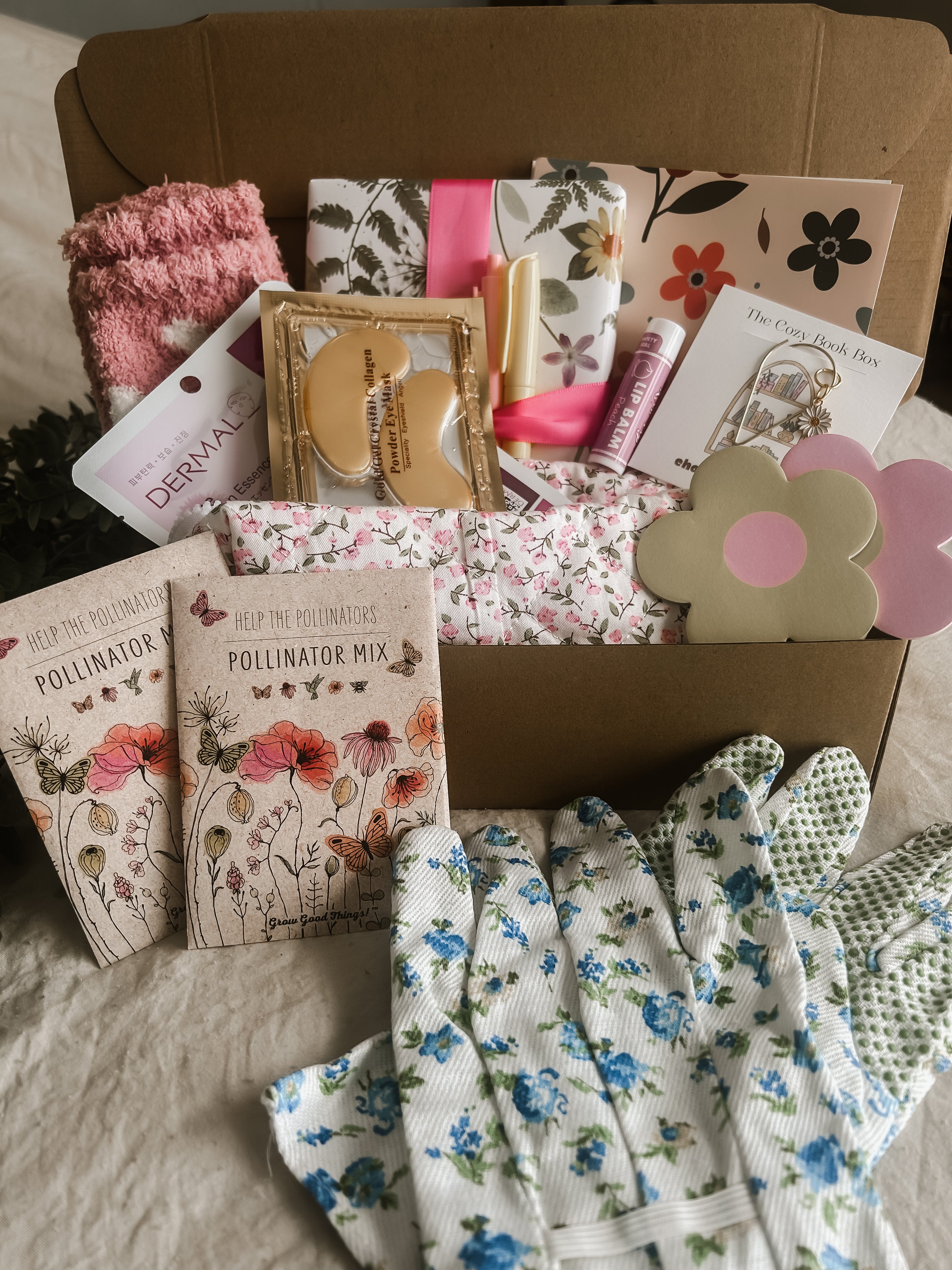 Book Bundle Box Book Bundles – The Cozy Book Box