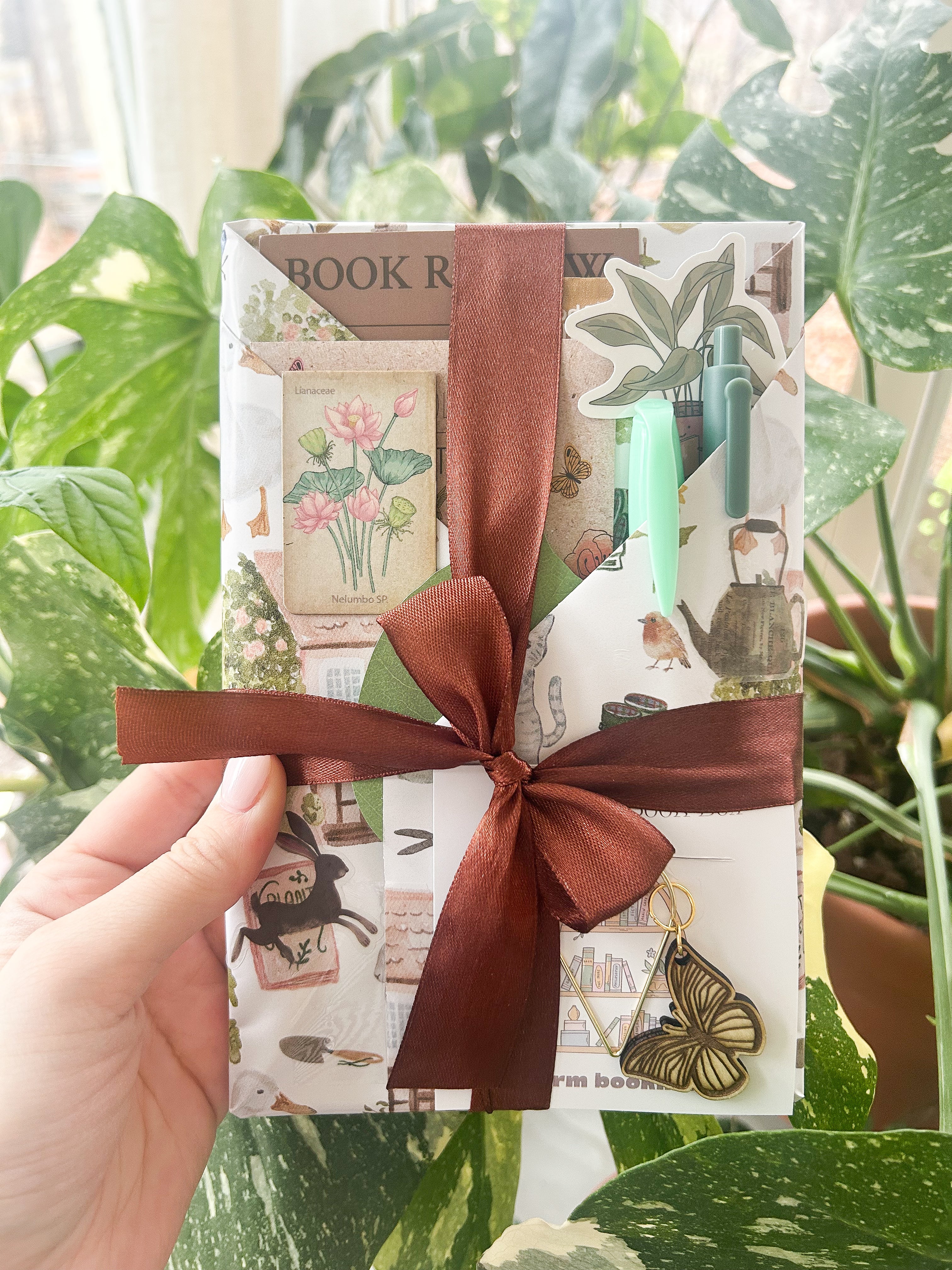 Garden Themed Blind Date With a Book