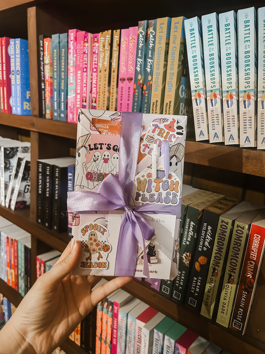 Spooky Blind Date With a Book