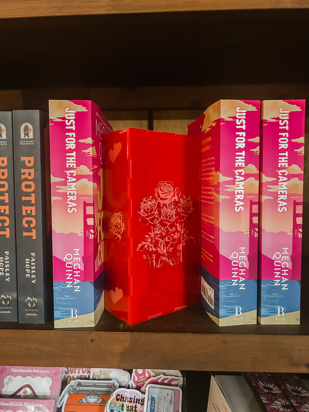 Roses Bookend