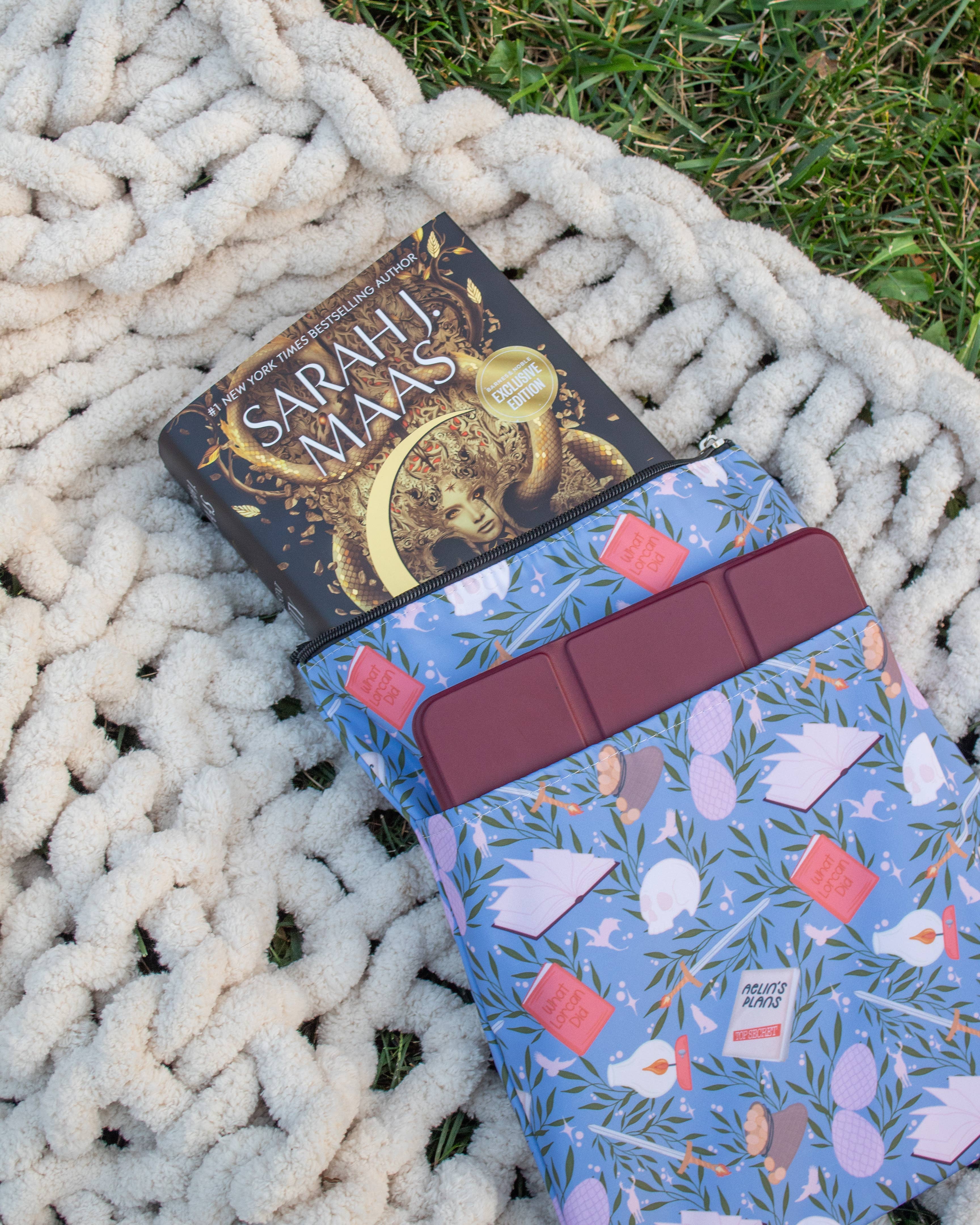 Throne of Glass Book/Tablet Sleeve