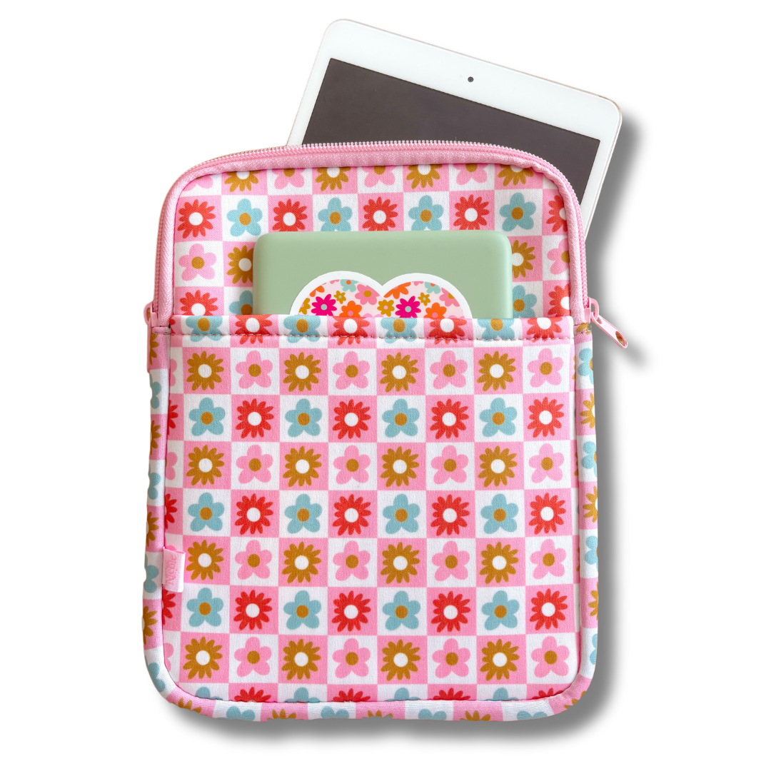 E-reader / Tablet Sleeve / Book Sleeve - Checkered Floral