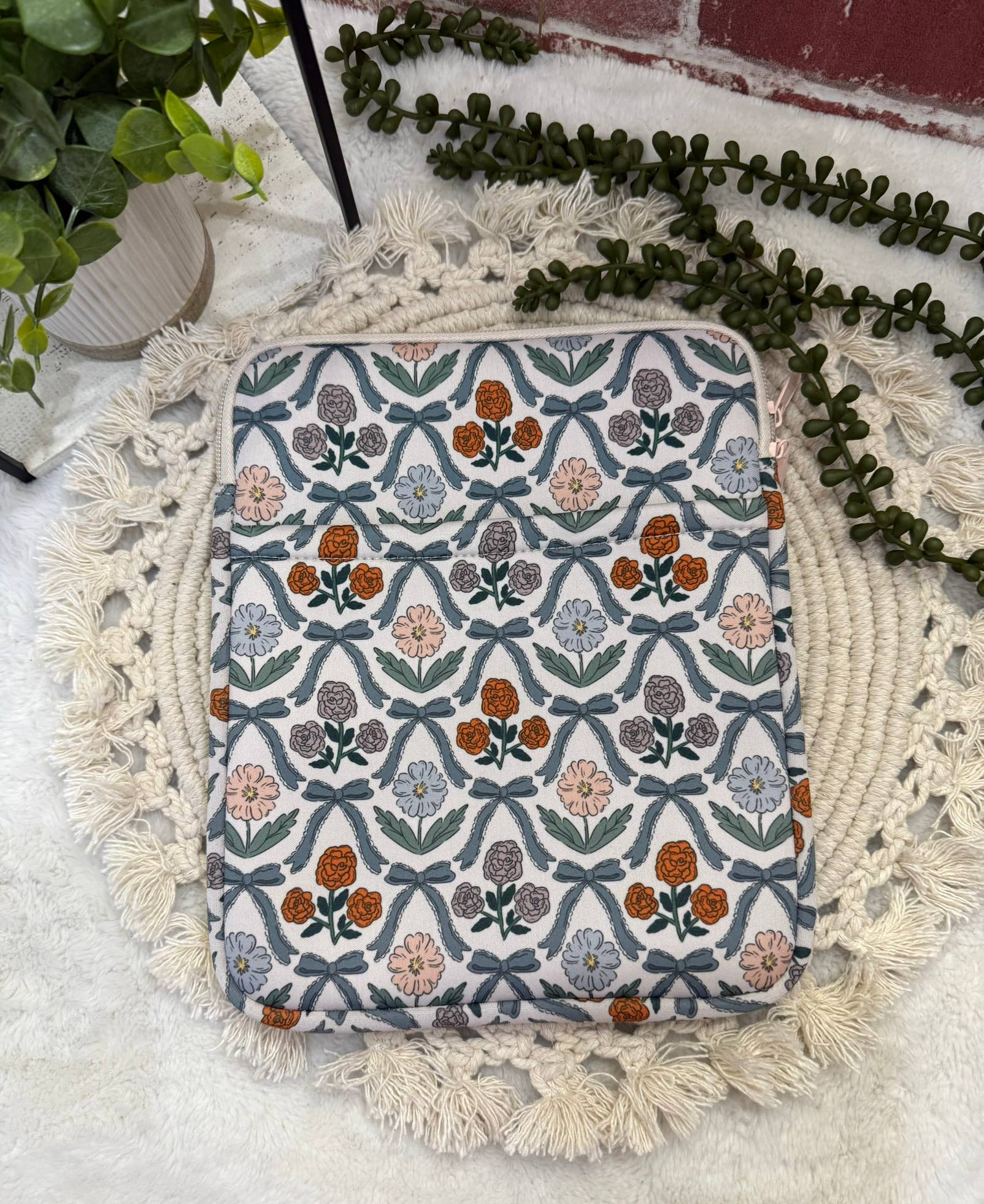 8x10 Floral Book Sleeve | Book Sleeve | Kindle Storage