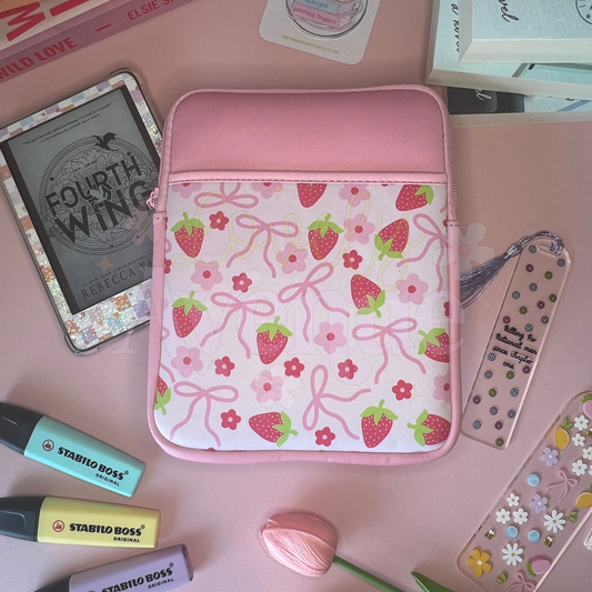 Strawberry and Bows - E-Reader/Book Sleeve