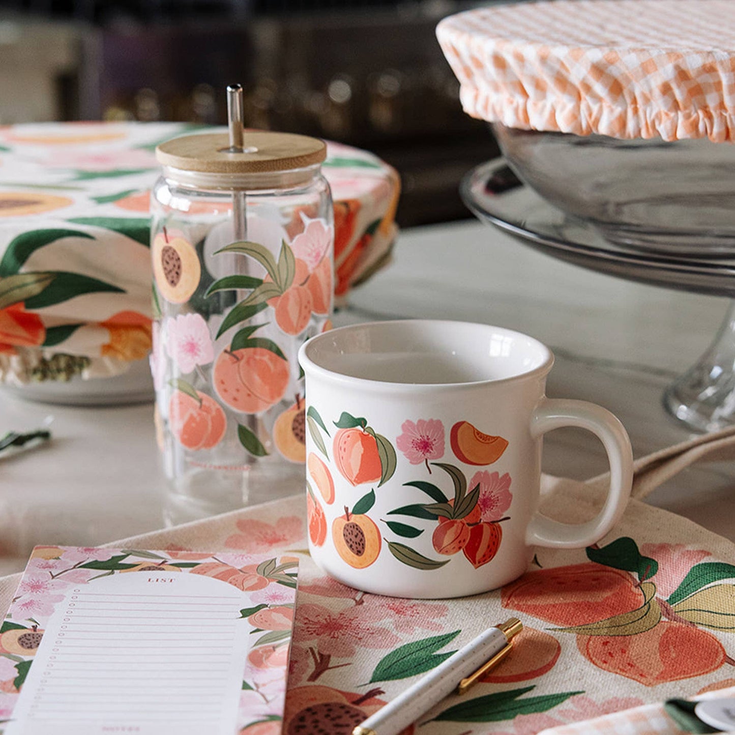 Peach Blossom Glass Can