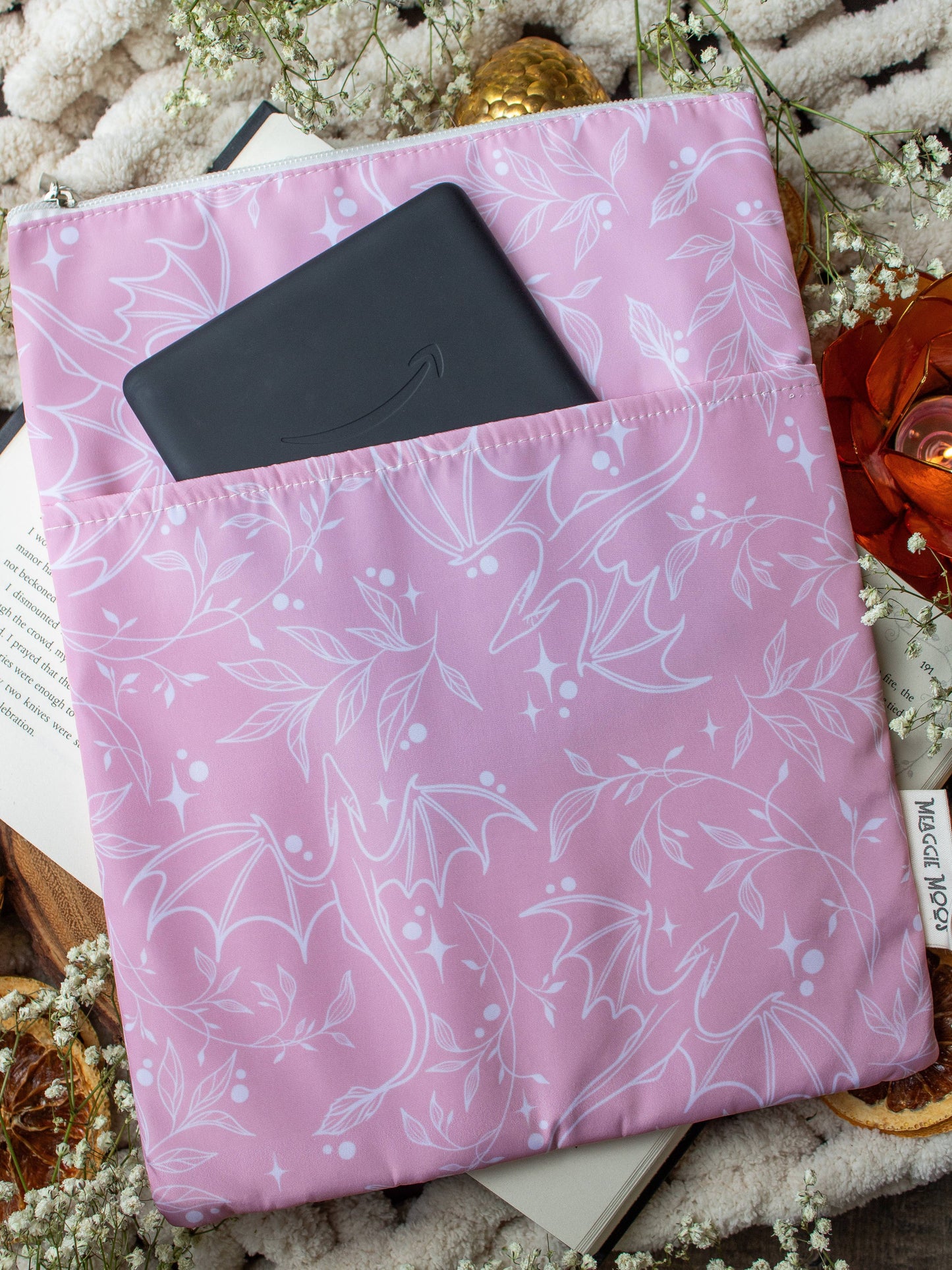 Book / Tablet Sleeve | Pink Dragons
