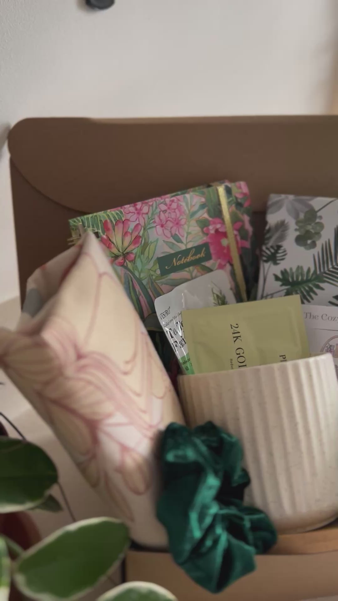The Plant Lover’s Book Box